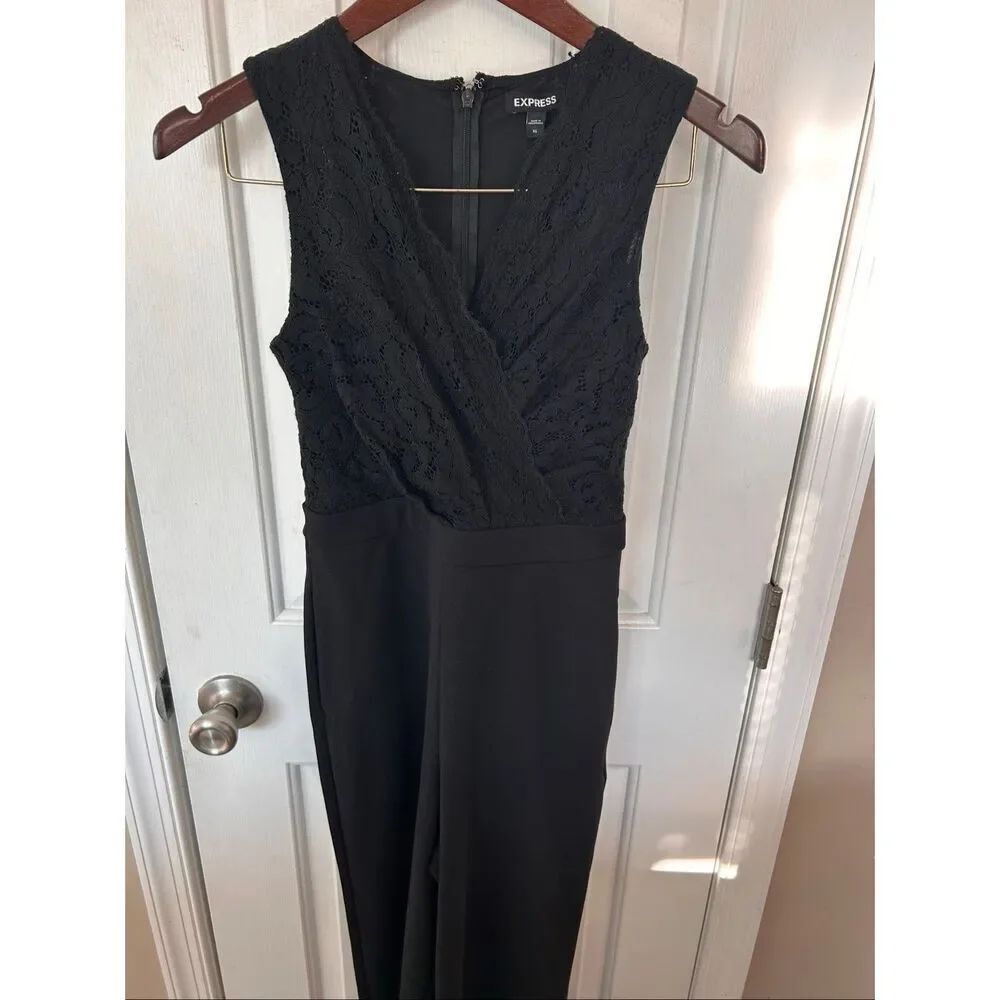 Express women’s sleeveless pants suit size extra small Lacey top wide leg classy